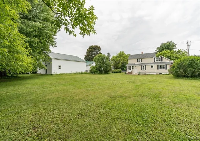Photo 4 of Single family home for sale at 157 Dorsey St, Watertown, NY 13601 | MLS# S1676186 | Listing updated on 2026-07-14