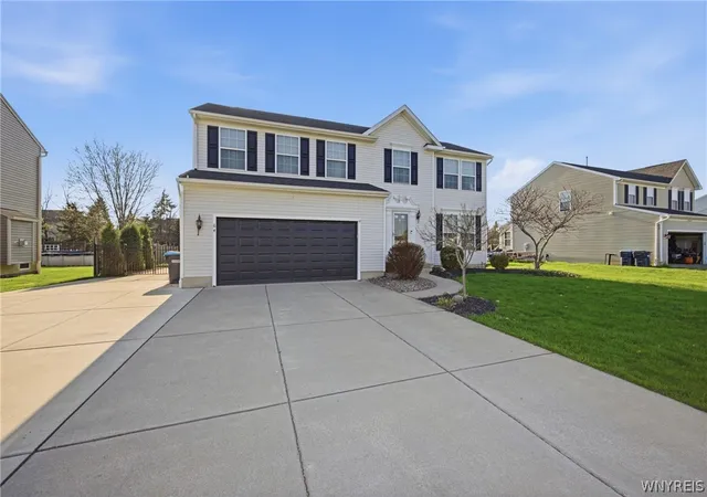 Homes for sale in Grand Island, NY | 64 Park Ln, Grand Island, NY 14072 | MLS# B1675604