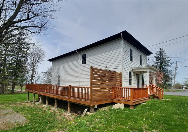 2nd image of 2951 State Route 34b, Aurora, NY 13026 | MLS# R1676187