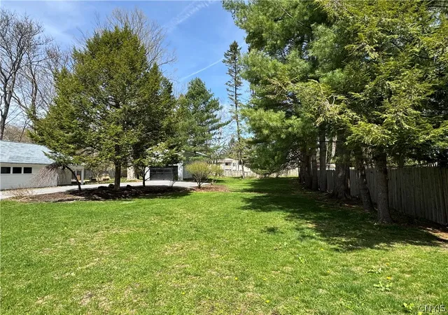 4th image of 29 Payne St, Hamilton, NY 13346 | MLS# S1676137