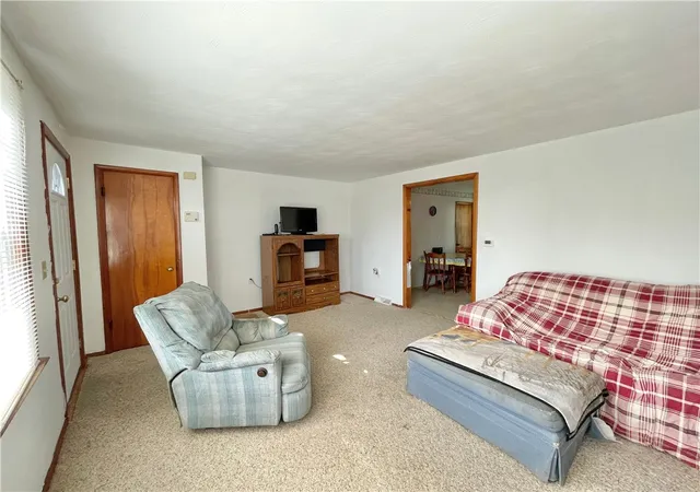 Homes for sale in Auburn, NY | 121 Palmer St, Auburn, NY 13021 | MLS# R1675517