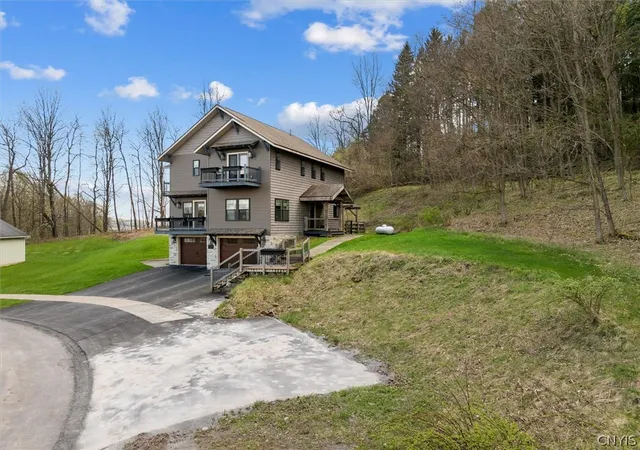 4th image of 410 Tamarack, Hamilton, NY 13346 | MLS# S1676220