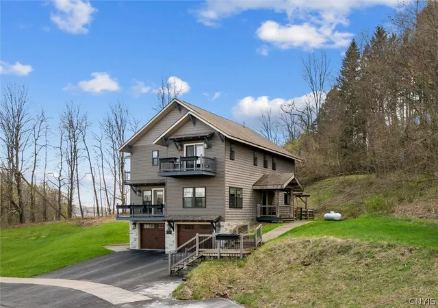 5th image of 410 Tamarack, Hamilton, NY 13346 | MLS# S1676220