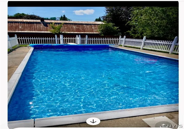Homes for sale in New Hartford, NY | 87 Clinton St, New Hartford, NY 13417 | MLS# S1676025