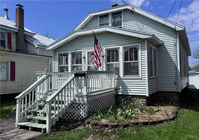 Homes for sale in Rome, NY | 506 S James St, Rome, NY 13440 | MLS# S1676303