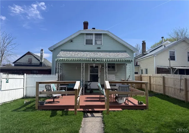 Homes for sale in Rome, NY | 506 S James St, Rome, NY 13440 | MLS# S1676303