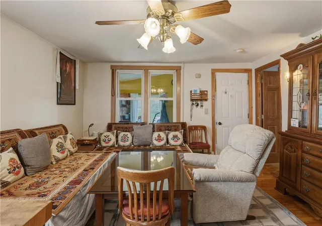 Photo 5 of Single family home for sale at 113 W York St, Ithaca, NY 14850 | MLS# R1676034 | Listing updated on 2026-07-17