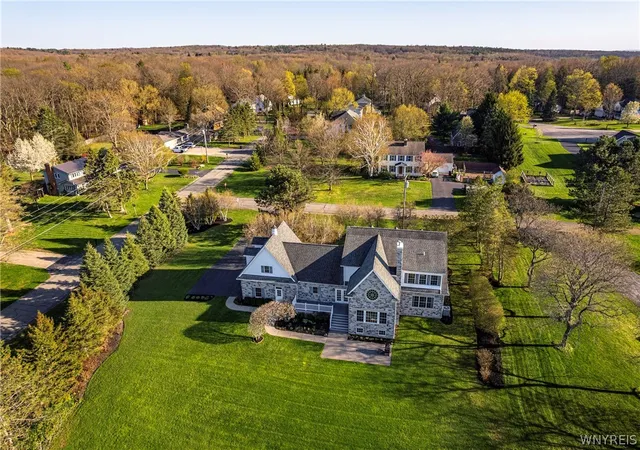 5th image of 2916 Wolf Dr, Eden, NY 14057 | MLS# B1671341