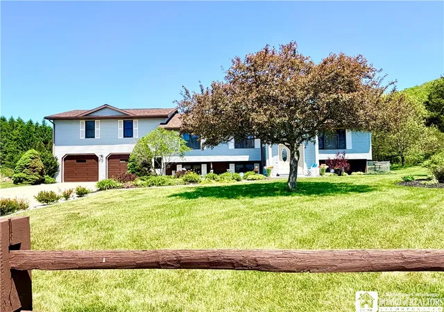 Photo 3 of Single family home for sale at 2 Solterra Cir, Allegany, NY 14706 | MLS# R1675722 | Listing updated on 2026-07-18