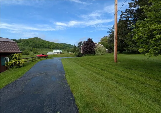 Homes for sale in Smethport Boro, PA | 1405 W Main St, Smethport Boro, PA 16749 | MLS# R1676371