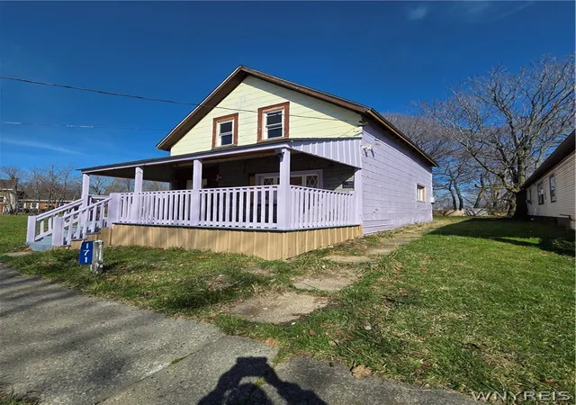 Photo 3 of Single family home for sale at 171 Herman St, Buffalo, NY 14211 | MLS# B1676389 | Listing updated on 2026-07-13