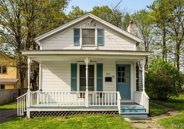 Photo 1 of Sale Pending at 603 Clinton St, Fayetteville, NY 13066 | MLS# S1676406 | Listing updated on 2026-06-08