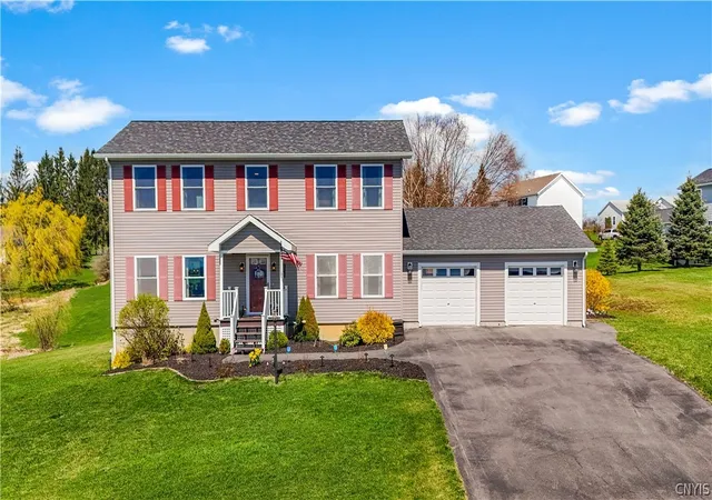 Homes for sale in Little Falls City, NY | 114 Overlook Ln, Little Falls City, NY 13365 | MLS# S1676417