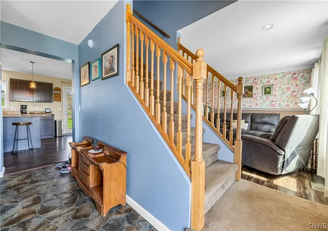 Homes for sale in Little Falls City, NY | 114 Overlook Ln, Little Falls City, NY 13365 | MLS# S1676417