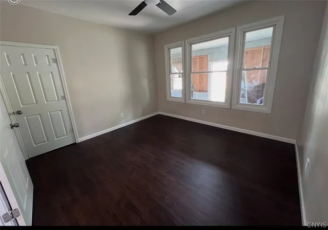 Listing Photo 5 - Condo for sale in building located at 709 Oak St, Syracuse, NY 13203
