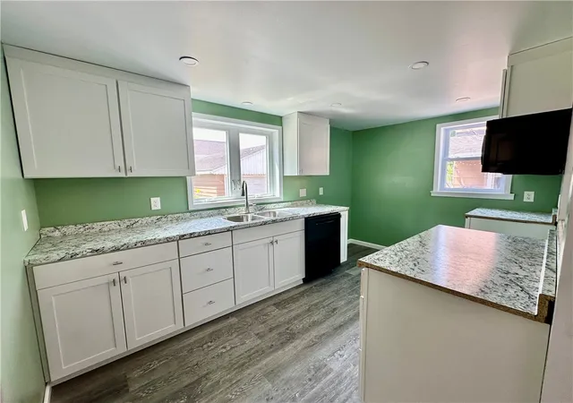 4th image of 23 W High St, Lockport, NY 14094 | MLS# R1676451