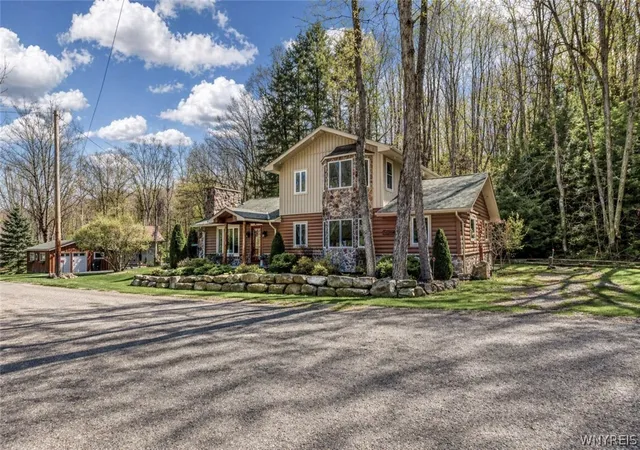Homes for sale in Mansfield, NY | 6766 Hencoop Hollow Rd, Mansfield, NY 14731 | MLS# B1676487