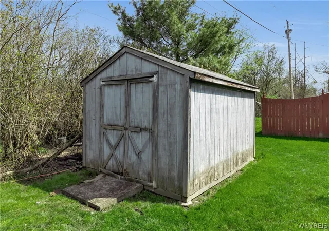 4th image of 5 Burning Bush, Orchard Park, NY 14127 | MLS# B1676382