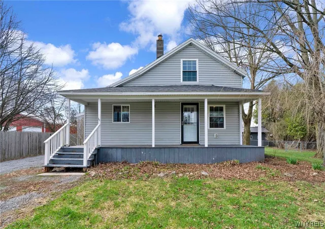 Homes for sale in Batavia, NY | 8976 Wilkinson Rd, Batavia, NY 14020 | MLS# B1676586