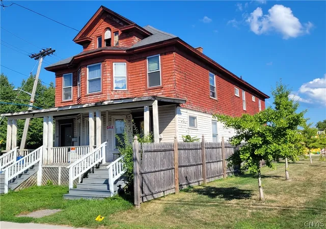Listing Photo 2 - Condo for sale in building located at 1601 Oneida St, Utica, NY 13501 - Unit #