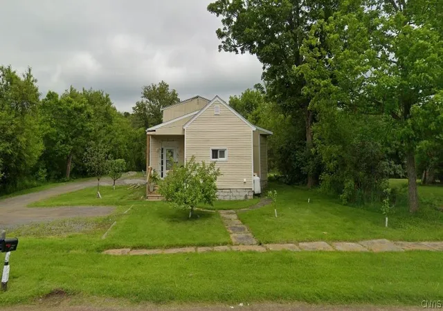 Homes for sale in Clayton, NY | 32451 Co Rt 179, Clayton, NY 13624 | MLS# S1676648