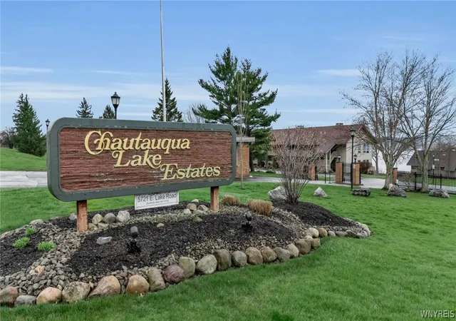 3rd image of D #17 Seneca Dr, Chautauqua, NY 14728