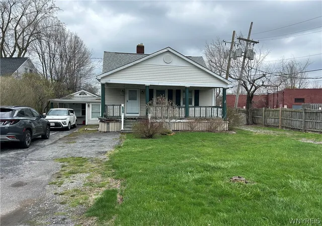 Homes for sale in Amherst, NY | 535 Ayer Rd, Amherst, NY 14221 | MLS# B1674142