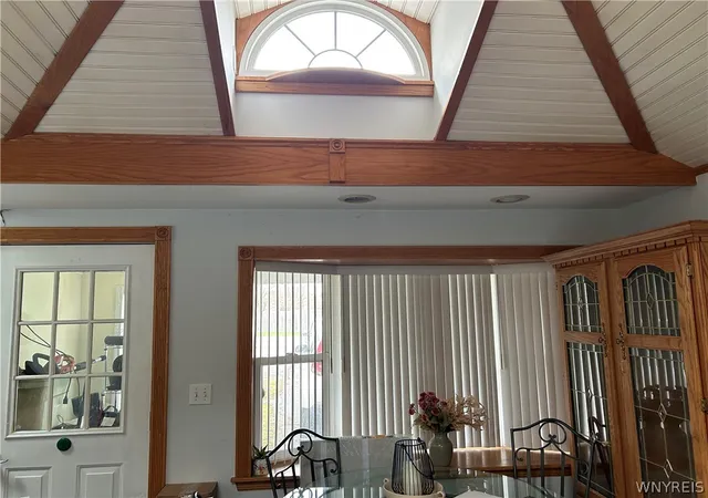 Homes for sale in Amherst, NY | 535 Ayer Rd, Amherst, NY 14221 | MLS# B1674142