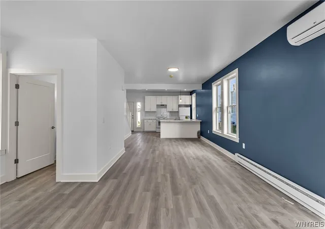 4th image of 258 Whitney Pl, Buffalo, NY 14201 | MLS# B1667194