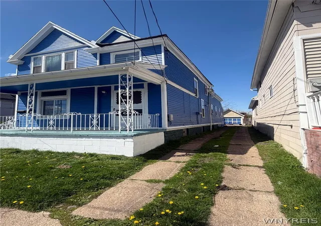 Homes for sale in Buffalo, NY | 216 Metcalfe St, Buffalo, NY 14206 | MLS# B1676727