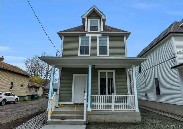 Homes for sale in Buffalo, NY | 230 Miami St, Buffalo, NY 14204 | MLS# B1667173