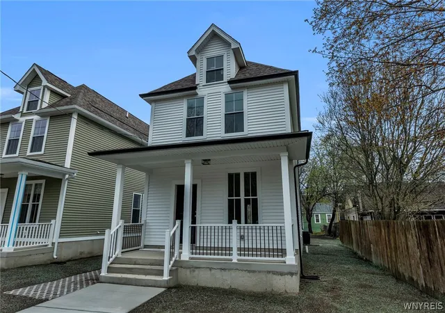 Homes for sale in Buffalo, NY | 236 Miami St, Buffalo, NY 14204 | MLS# B1667176