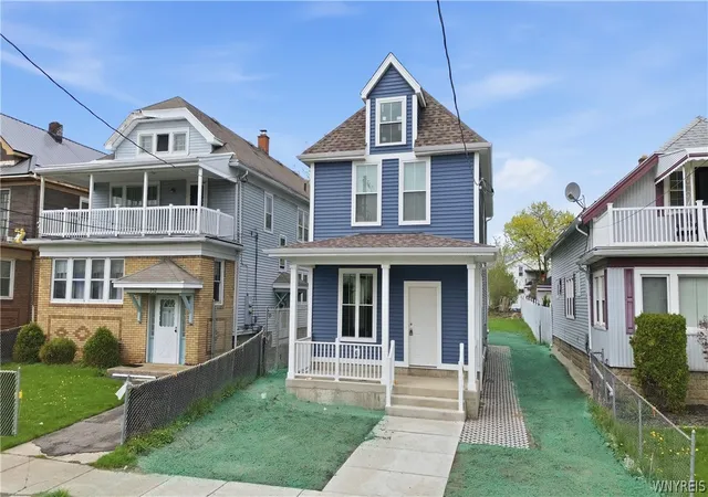 3rd image of 256 Hewitt Ave, Buffalo, NY 14215 | MLS# B1667166