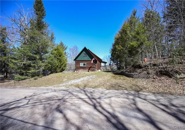 Homes for sale in Ohio, NY | 2923 S Lake Rd, Ohio, NY 13338 | MLS# S1676038