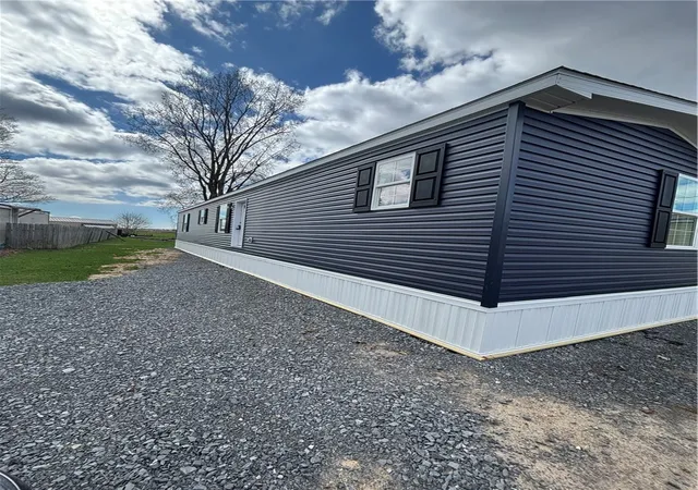 Photo 9 of Manufactured home for sale at 27634 County Route 342 Lot 9, Le Ray, NY 13612 | MLS# R1676879 | Listing updated on 2026-05-28