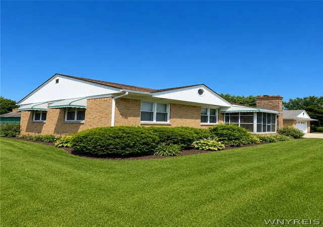 3rd image of 910 George Urban Blvd, Buffalo, NY 14225 | MLS# B1674996