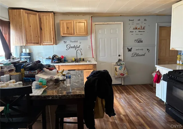 4th image of 223 Lakeview Ave, Syracuse, NY 13204 | MLS# S1670735