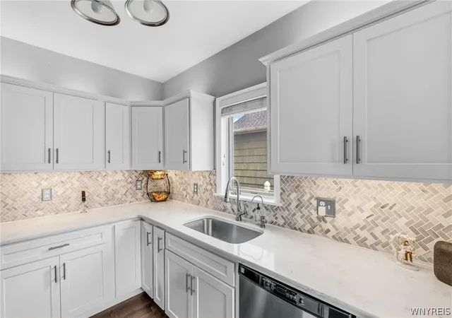 4th image of 199 Jackson Ave, North Tonawanda, NY 14120 | MLS# B1676722