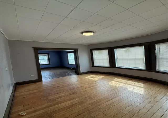 4th image of 531-533 Jefferson Ave, Rochester, NY 14611 | MLS# R1677047