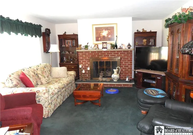 3rd image of 205 E Virginia Blvd, Jamestown, NY 14701 | MLS# R1675950
