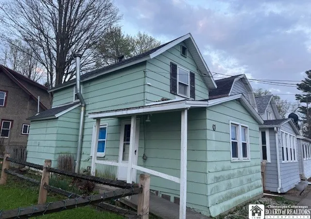 2nd image of 2 W Lake St, Fluvanna, NY 14701 | MLS# R1674967