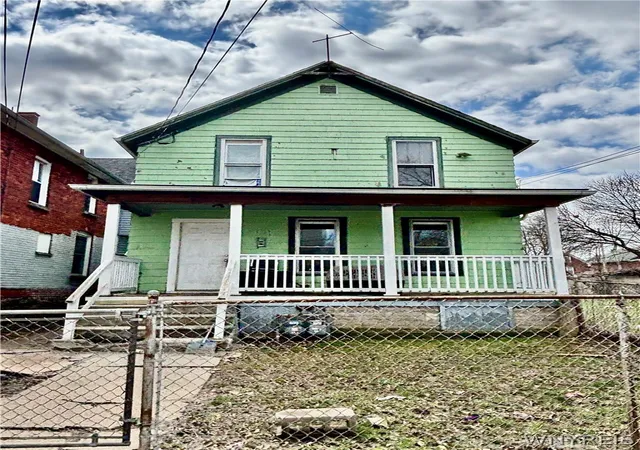 Homes for sale in Niagara Falls, NY | 1121 Linwood Ave, Niagara Falls, NY 14305 | MLS# B1676408