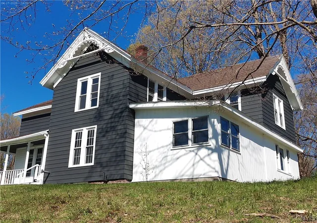Homes for sale in Remsen, NY | 9606 Lincoln Ave, Remsen, NY 13438 | MLS# S1677002