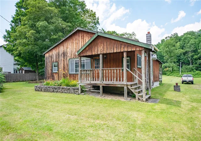 Homes for sale in Hamden, NY | 34675 State Hwy 10, Hamden, NY 13782 | MLS# R1677224