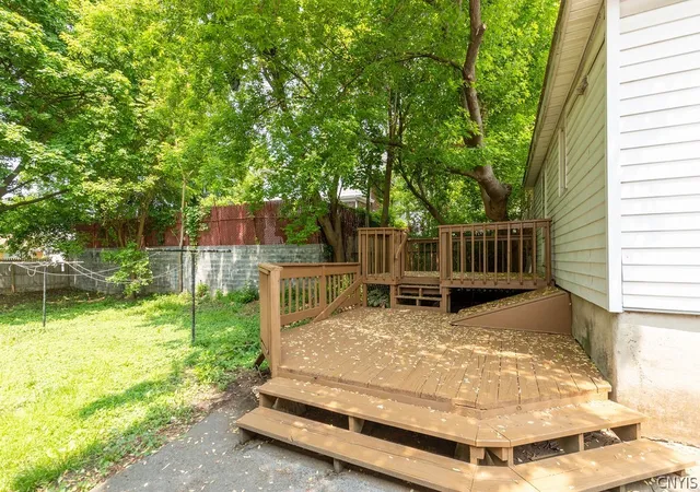 4th image of 417 Kirkpatrick St, Syracuse, NY 13208 | MLS# S1677021