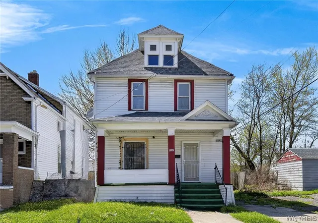 Homes for sale in Buffalo, NY | 100 Kilhoffer St, Buffalo, NY 14211 | MLS# B1677269