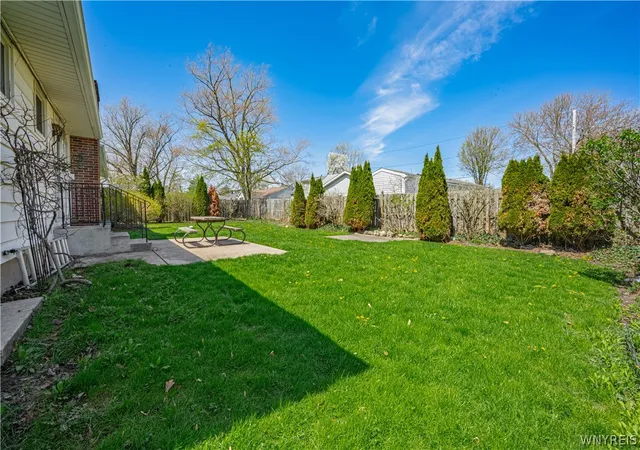 4th image of 23 Vermont Ave, Lockport City, NY 14094 | MLS# B1677286