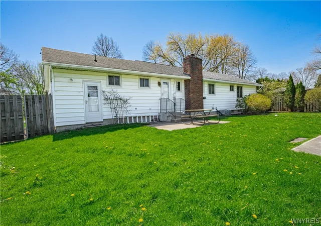 5th image of 23 Vermont Ave, Lockport City, NY 14094 | MLS# B1677286