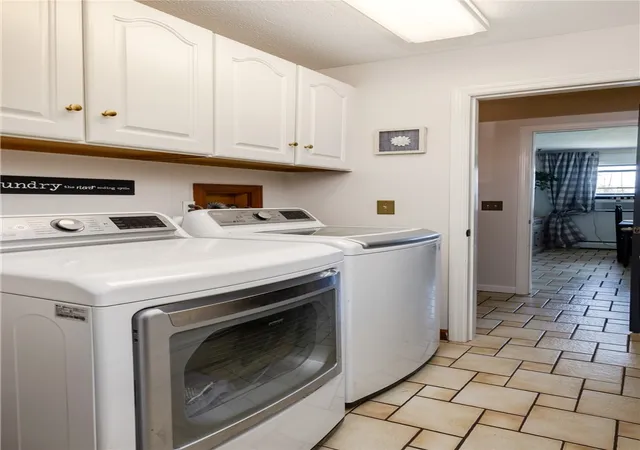 Photo 4 of Sale Pending at 29 Valley View Dr, Elmira, NY 14903 | MLS# R1677239 | Listing updated on 2026-07-30