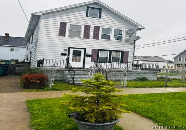 Homes for sale in Buffalo, NY | 66 California St, Buffalo, NY 14213 | MLS# B1674652